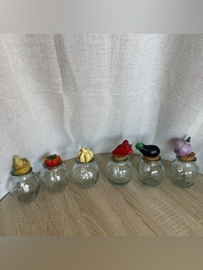 Vintage Glass Spice Jars 6 Set Anthropomorphic Vegetable Lids Kitchen Decor READ